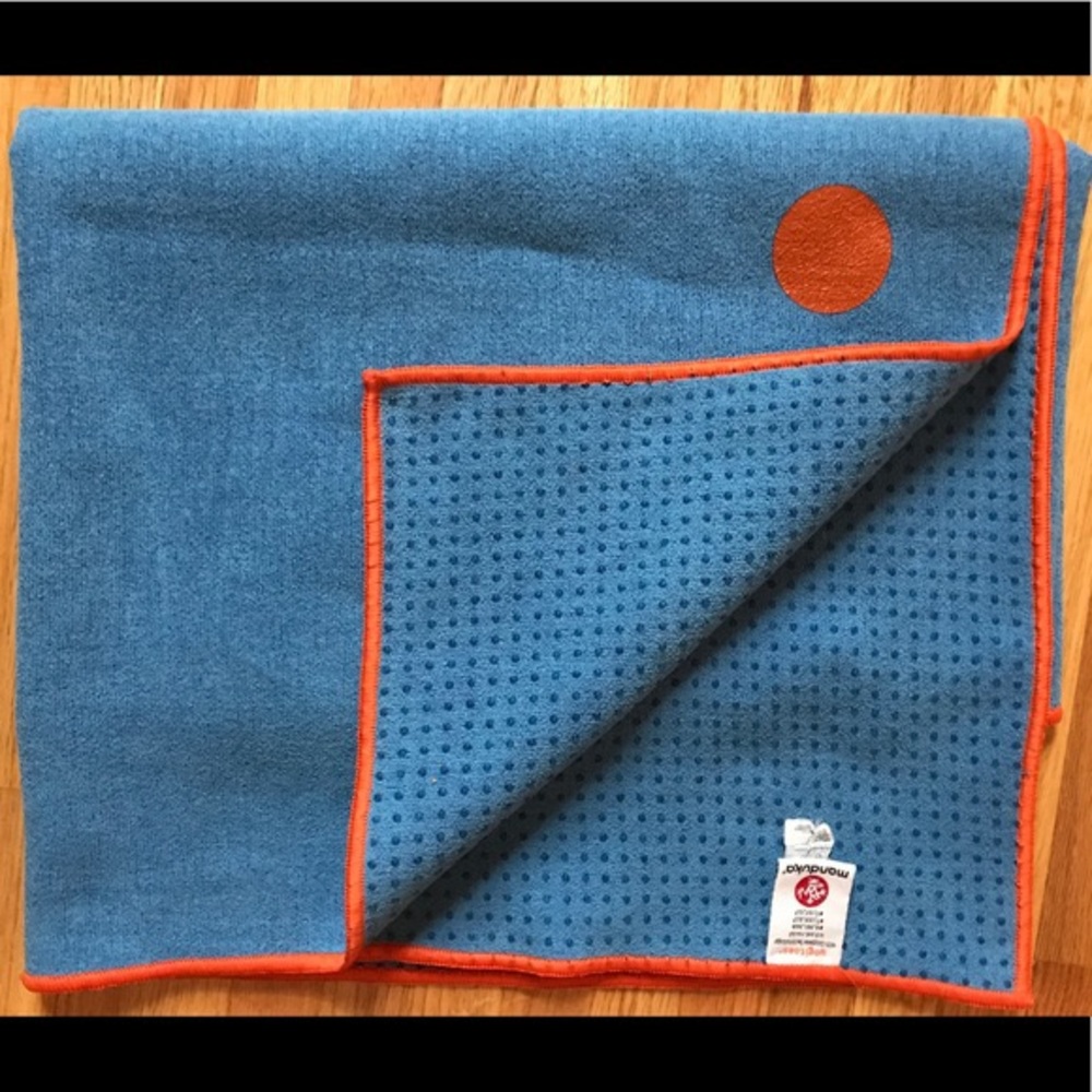 Manduka Yogitoes Sticky Mat Towel